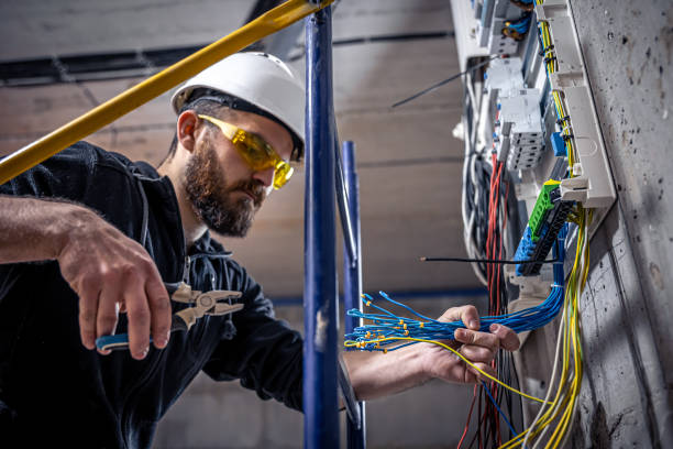 Best Circuit Breaker Repair  in Lincolnia, VA