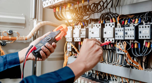 Best Affordable Emergency Electrician  in Lincolnia, VA