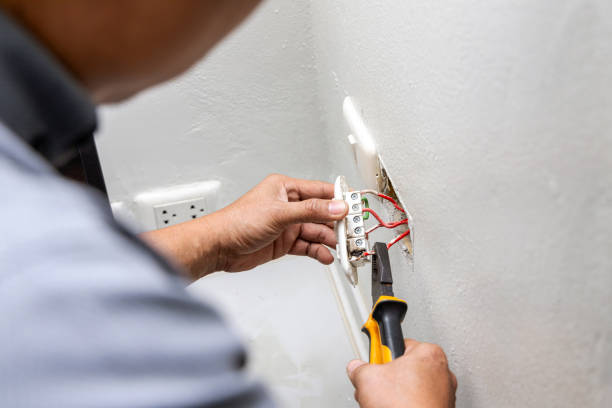 Best Electrical Outlet Repair  in Lincolnia, VA